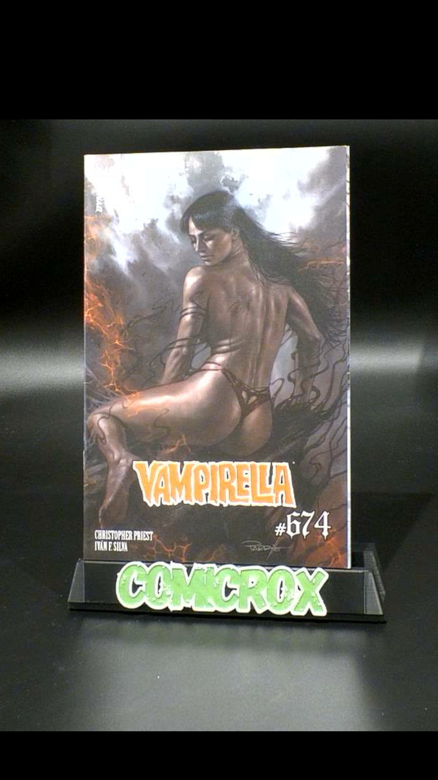 Vampirella #674 2024 Dynamite - Parrillo - VF+