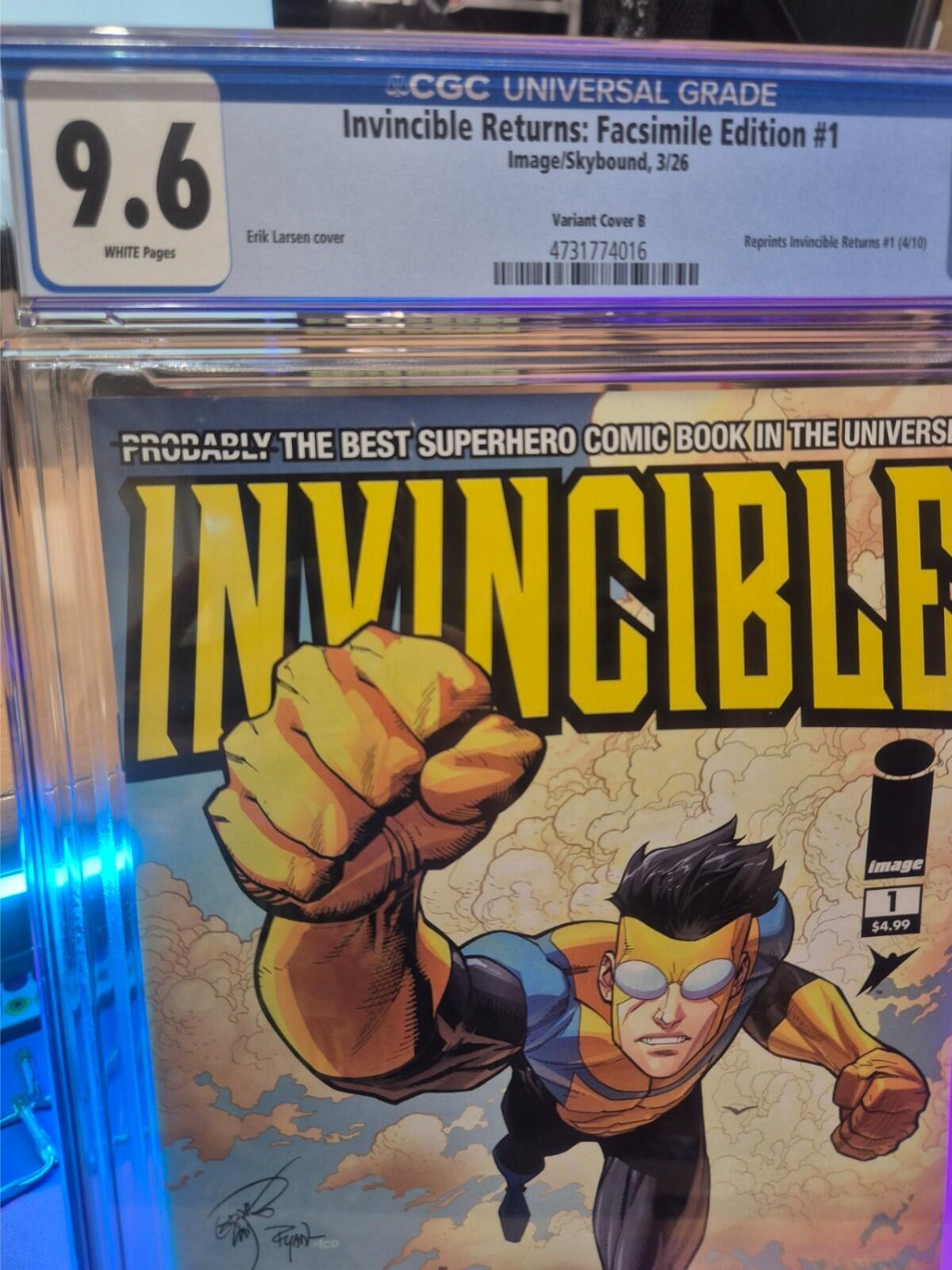 Invincible Returns #1 CGC 9.6 Facsimile Reprint Larsen variant