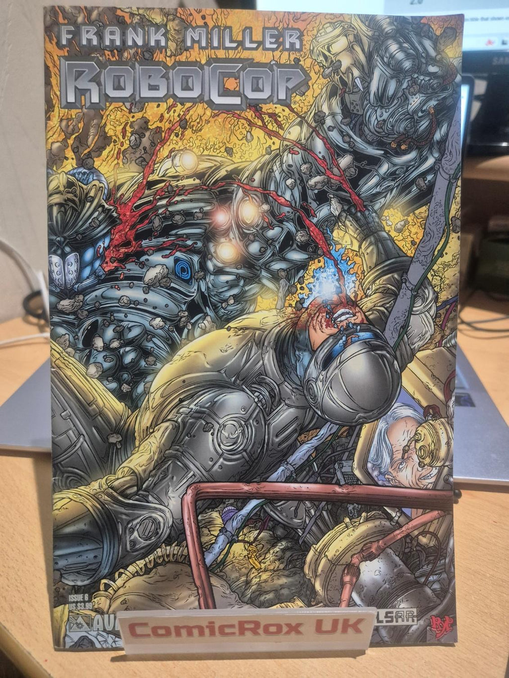 Frank Miller's Robocop #6B Wraparound cover High Grade VF/NM Avatar