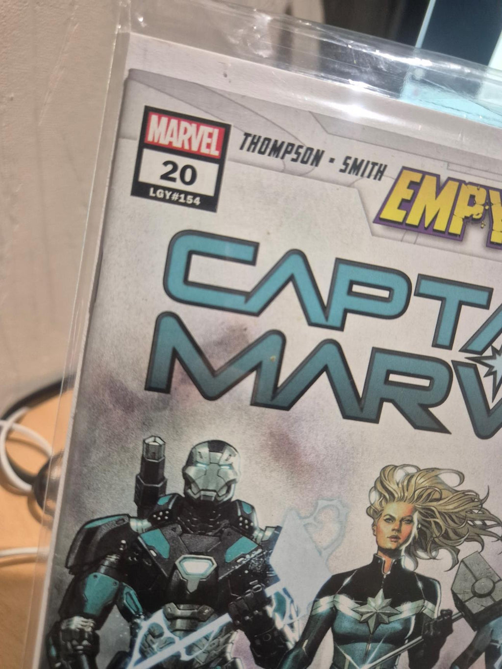 CAPTAIN MARVEL #20 Jorge Molina Trade Variant Cover (A) VF/NM - Key Edition