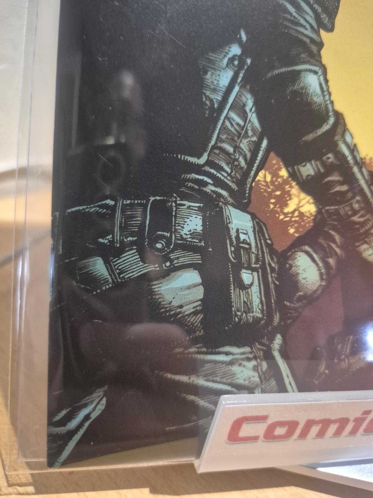 Walking Dead Deluxe #26 Cover a Finch & McCaig Comic - 9.6/9.8