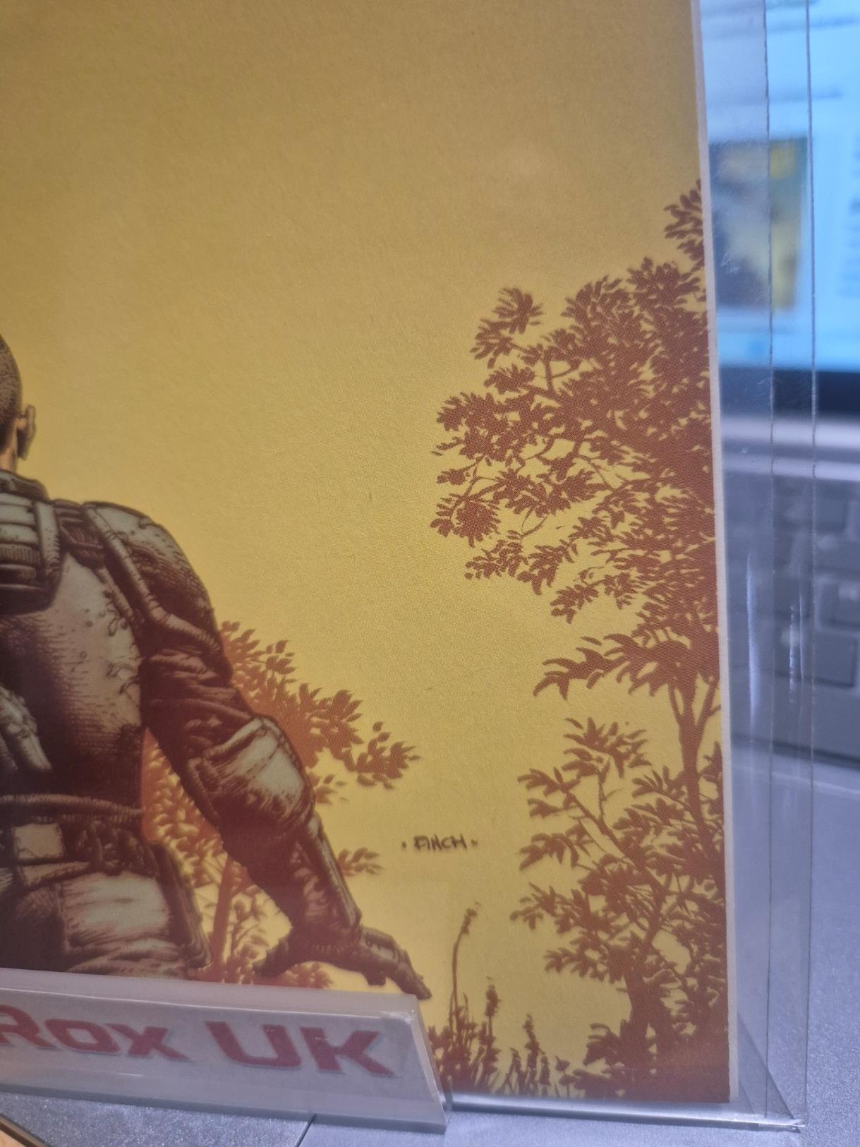 Walking Dead Deluxe #26 Cover a Finch & McCaig Comic - 9.6/9.8