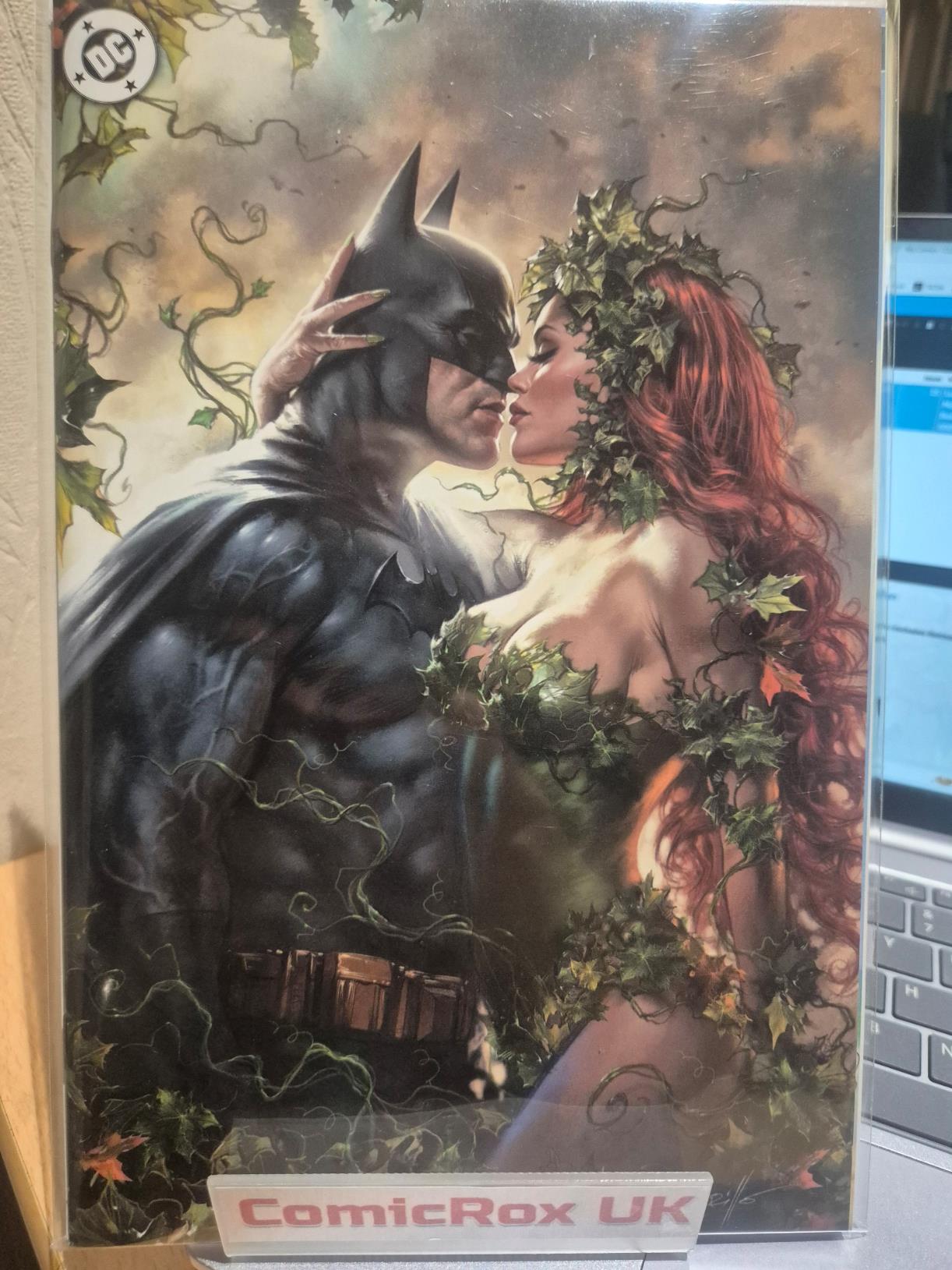Gnort's Illustrated #1 Lucio Parrillo Batman Poison Ivy Swimsuit Ltd 500 NM/M
