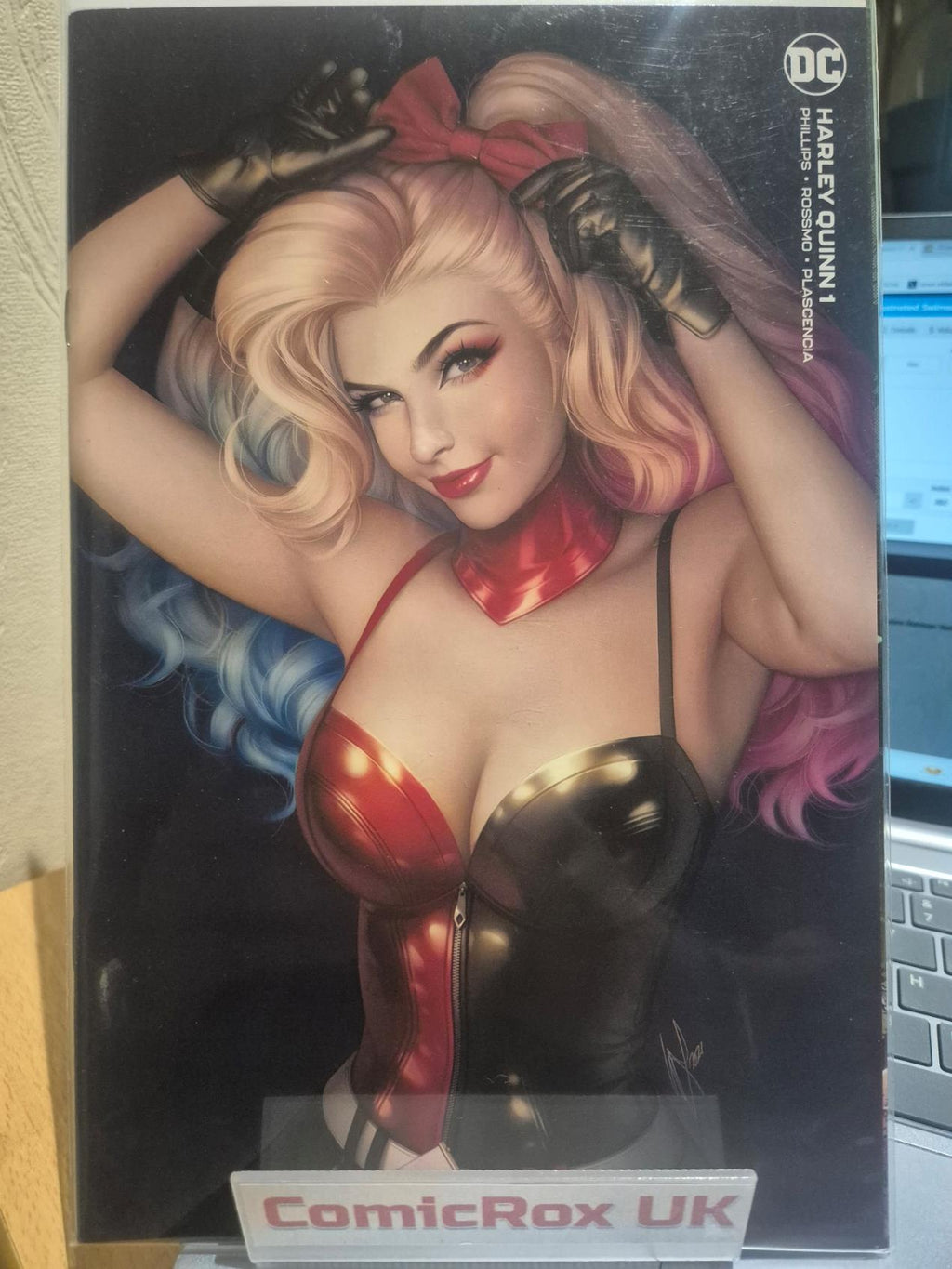 Harley Quinn #1, Warren Louw Minimal Trade Dress Variant, NM/M DC (2021) - KEY