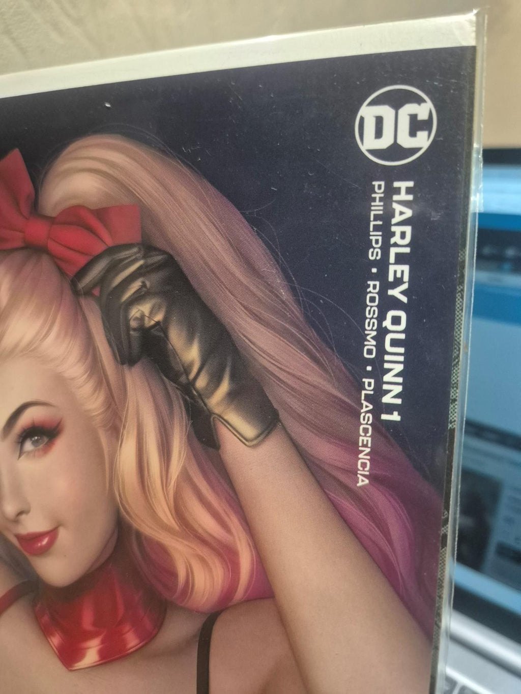 Harley Quinn #1, Warren Louw Minimal Trade Dress Variant, NM/M DC (2021) - KEY