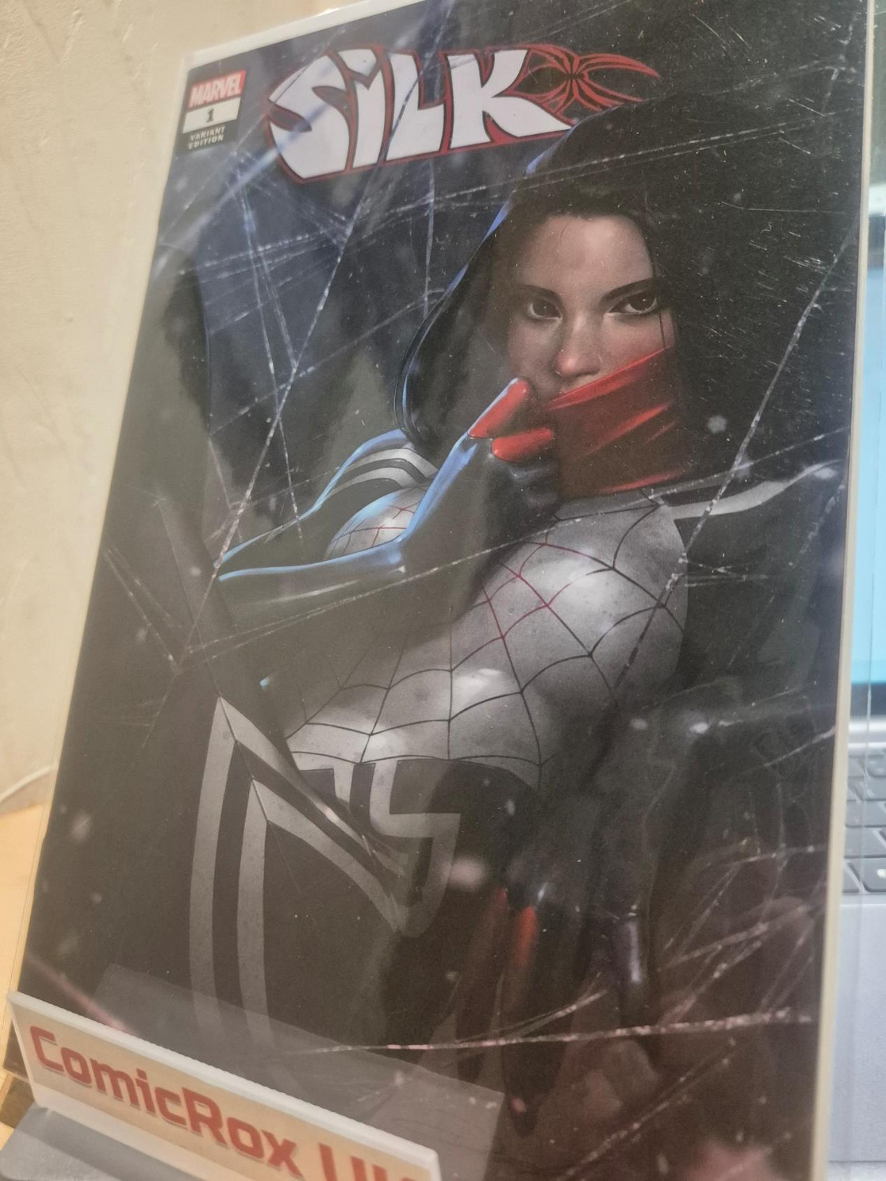 🔥 Silk #1 Jeehyung Lee Exclusive Trade Dress Variant 2021 NM+ Gwen Stacy! KEY