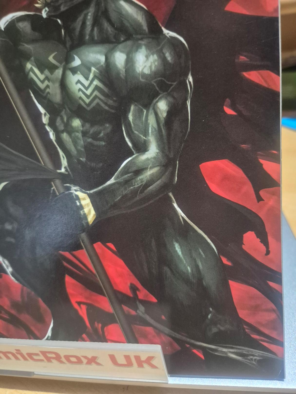 Venom, Vol. 4 #31 Skan Srisuwan Exclusive Virgin Variant 2020 NM-