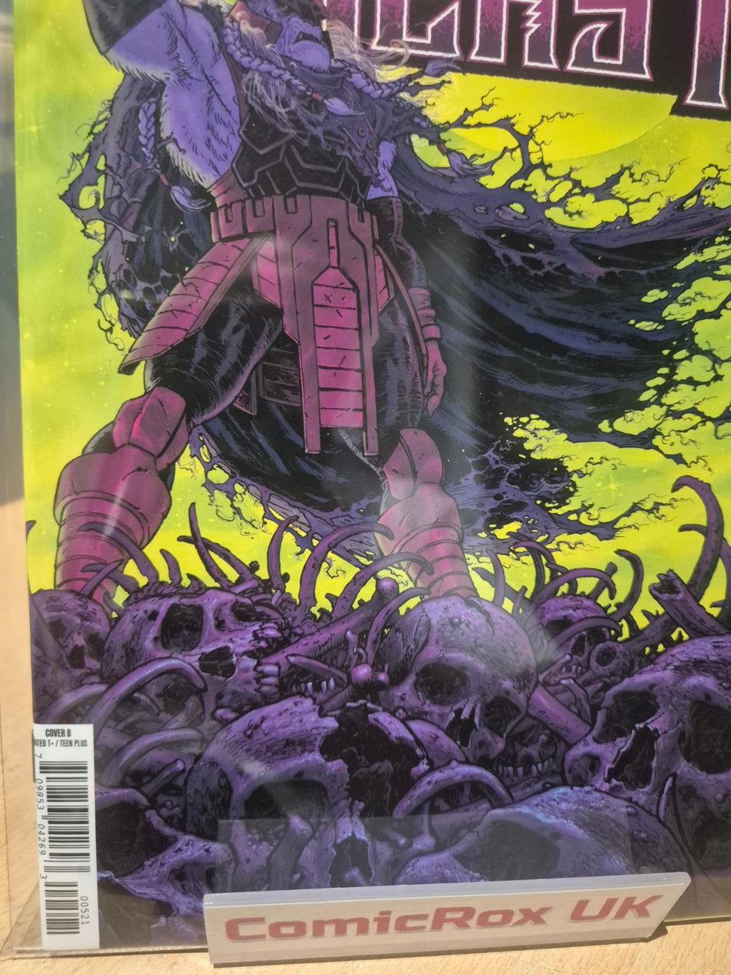 Invincible Universe Battle Beast, #5, Tony Moore Variant, NEW/Mint