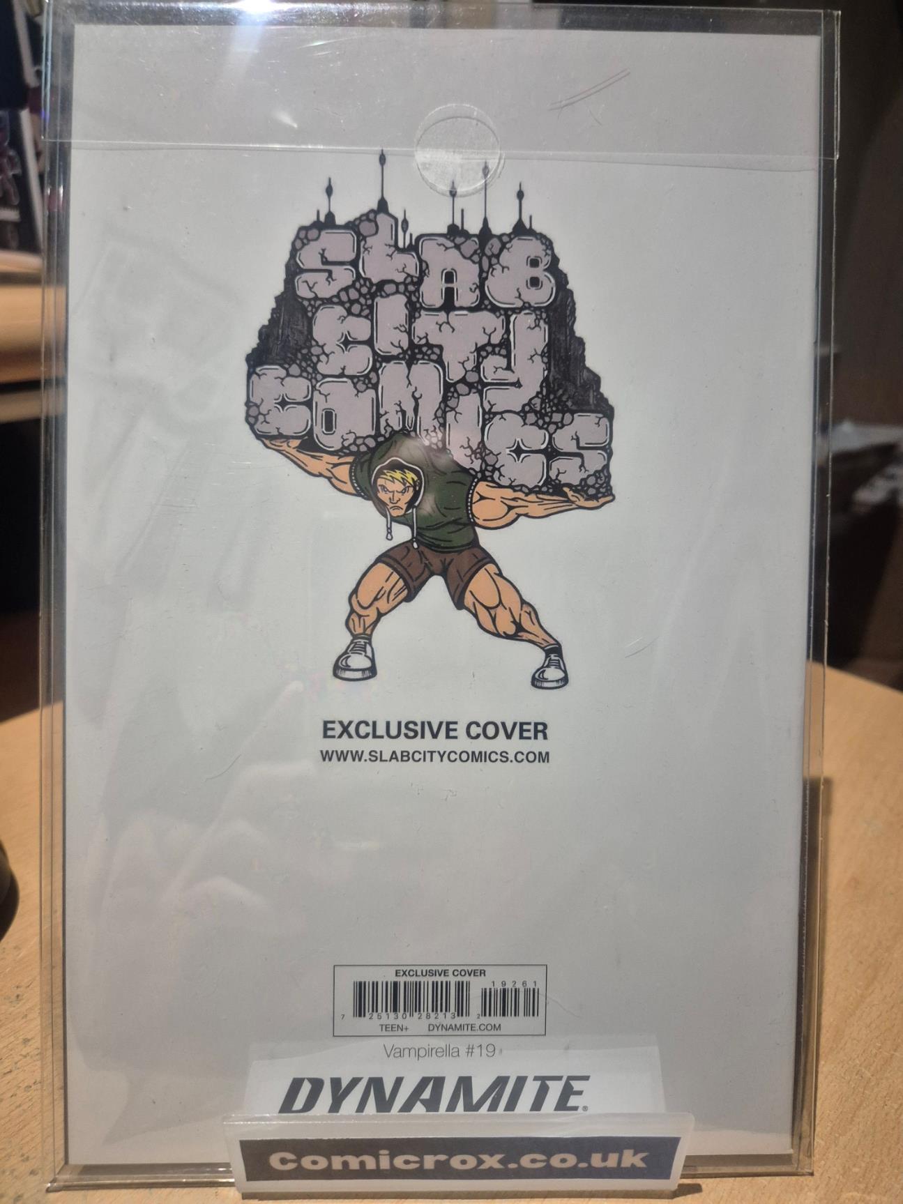 Vampirella, #19, Slab City Exclusive Jairo Valverde Virgin Variant, MINT, Mylar