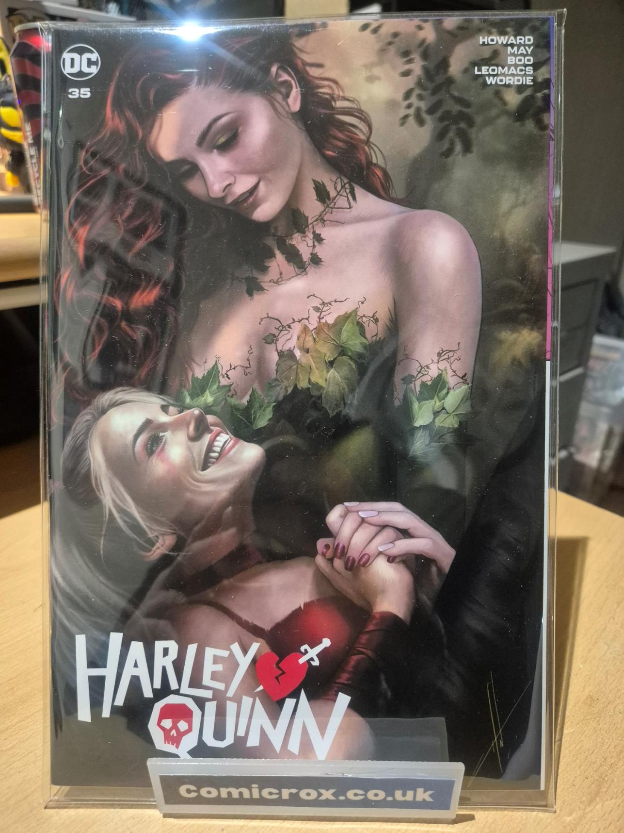 Harley Quinn, #35 Carla Cohen Exclusive Variant, Mint