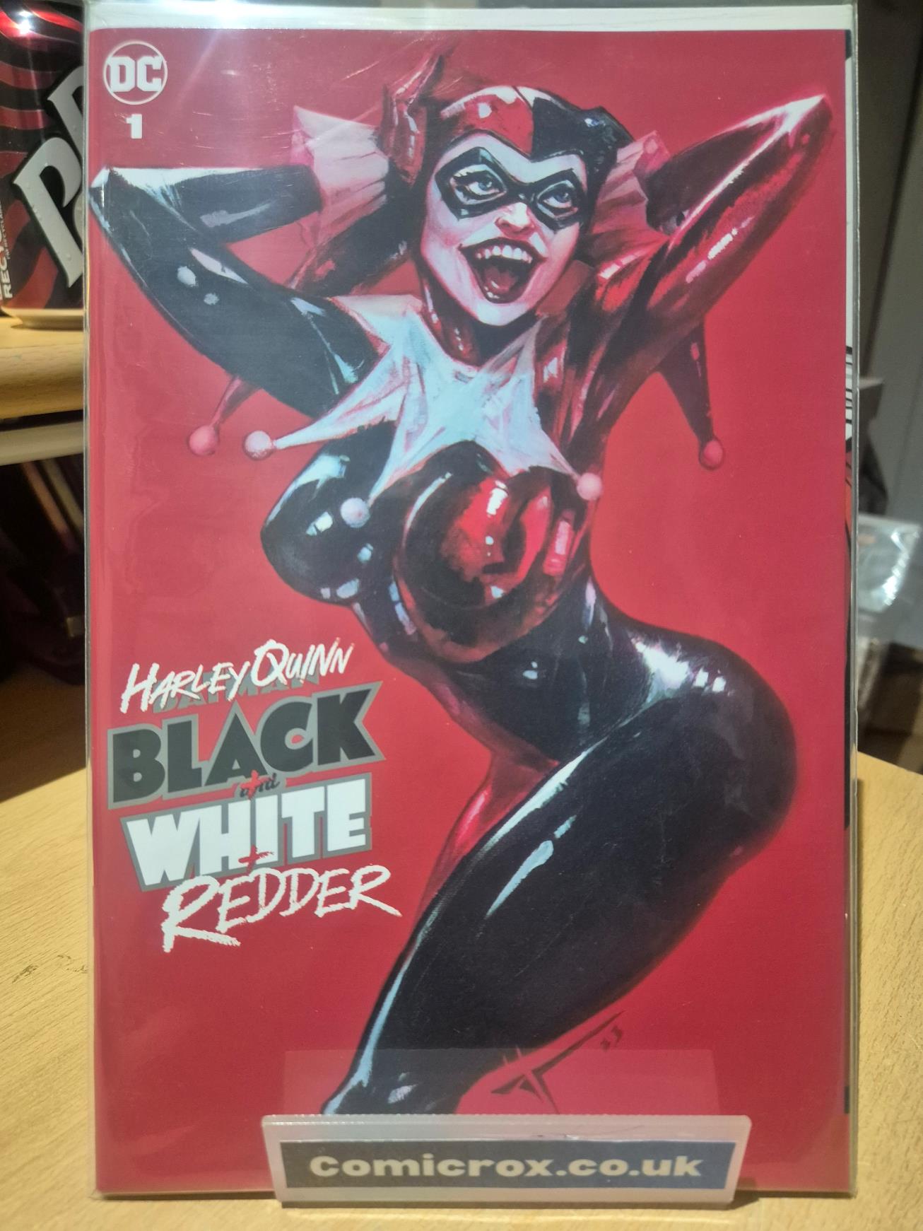 Harley Quinn: Black + White + Redder #1 Ivan Tao Exclusive Variant, Mint, New
