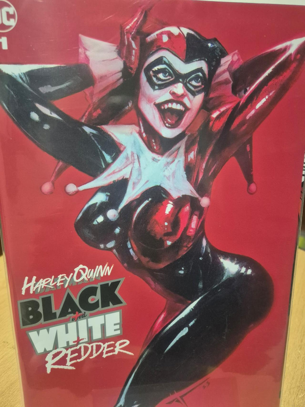 Harley Quinn: Black + White + Redder #1 Ivan Tao Exclusive Variant, Mint, New