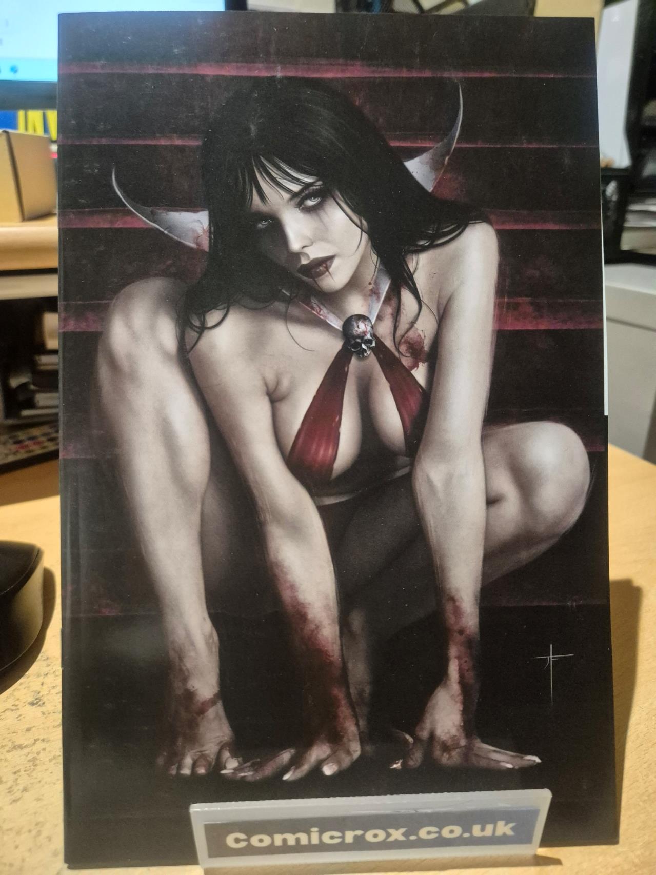 VAMPIRELLA DRACULA RAGE 2 JAY FERGUSON 616 VIRGIN VARIANT LTD 500, NEW