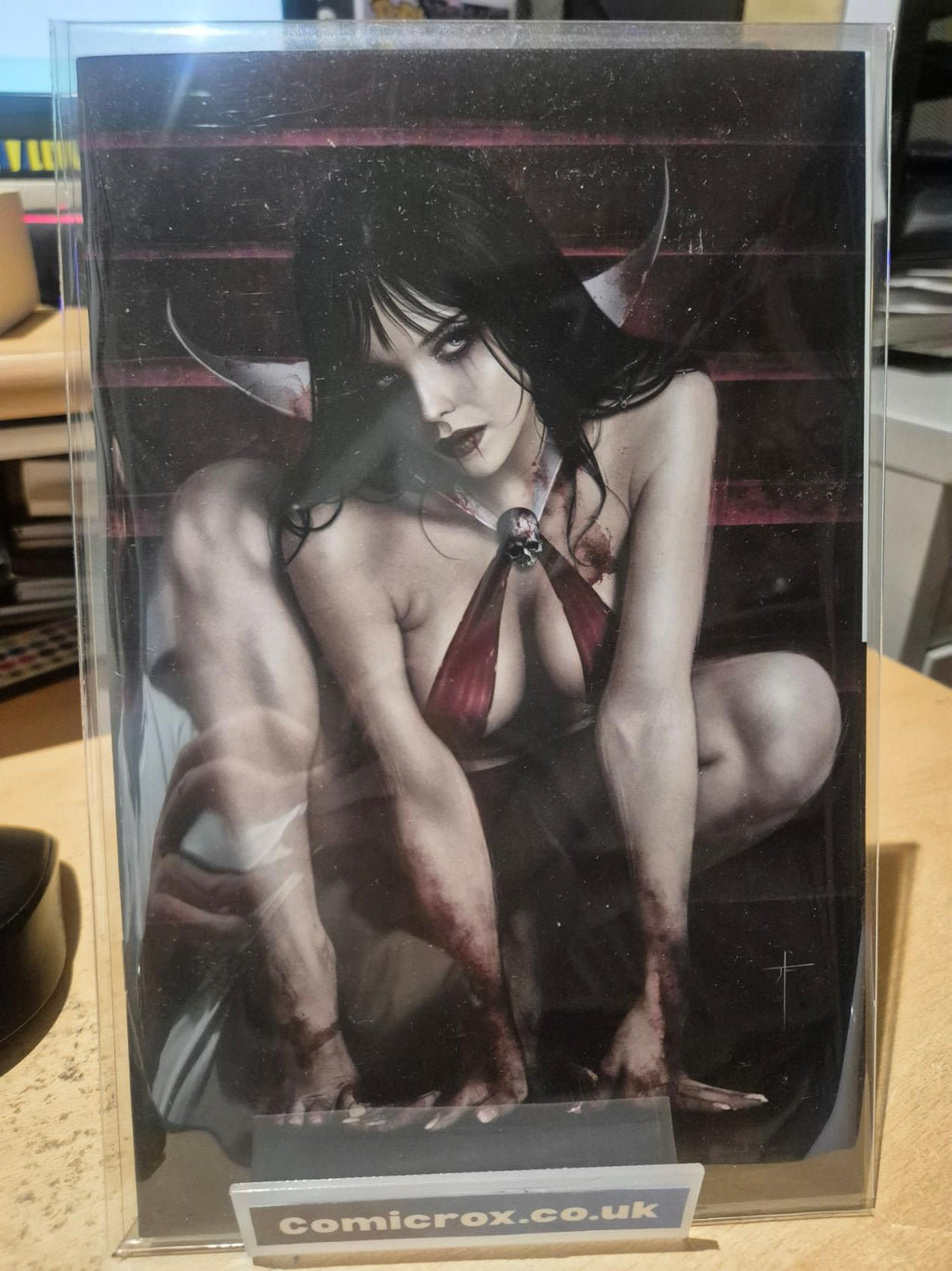 VAMPIRELLA DRACULA RAGE 2 JAY FERGUSON 616 VIRGIN VARIANT LTD 500, NEW
