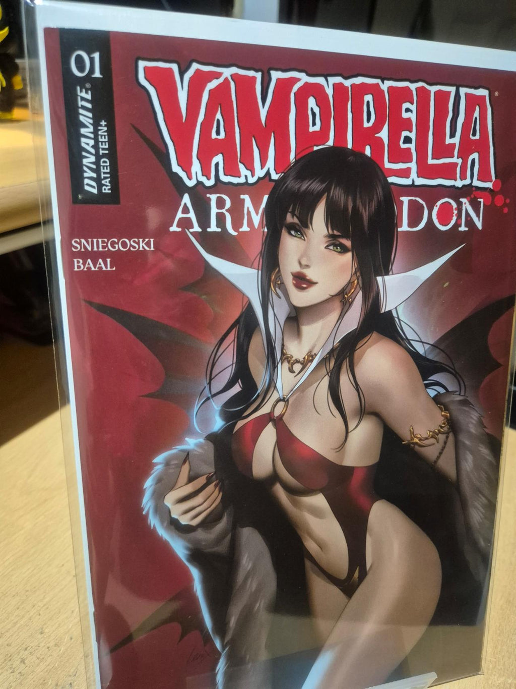 VAMPIRELLA ARMAGEDDON #1 CVR B LEIRIX LI VARIANT, Mint/New