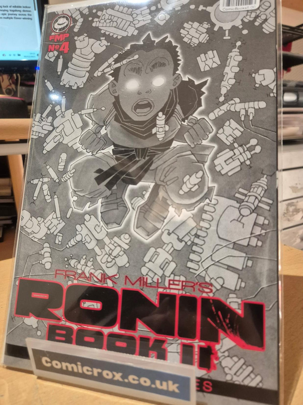 Frank Millers Ronin Book II, #4, Philip Tan & Daniel Henriques Cover, NM  Beauti