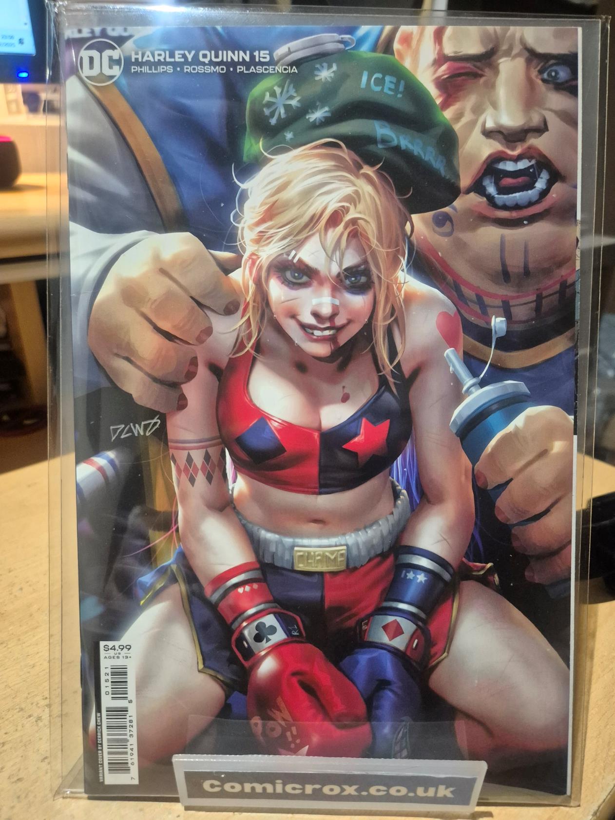 HARLEY QUINN, #15, DERRICK CHEW VARIANT, AMAZING COVER! MINT