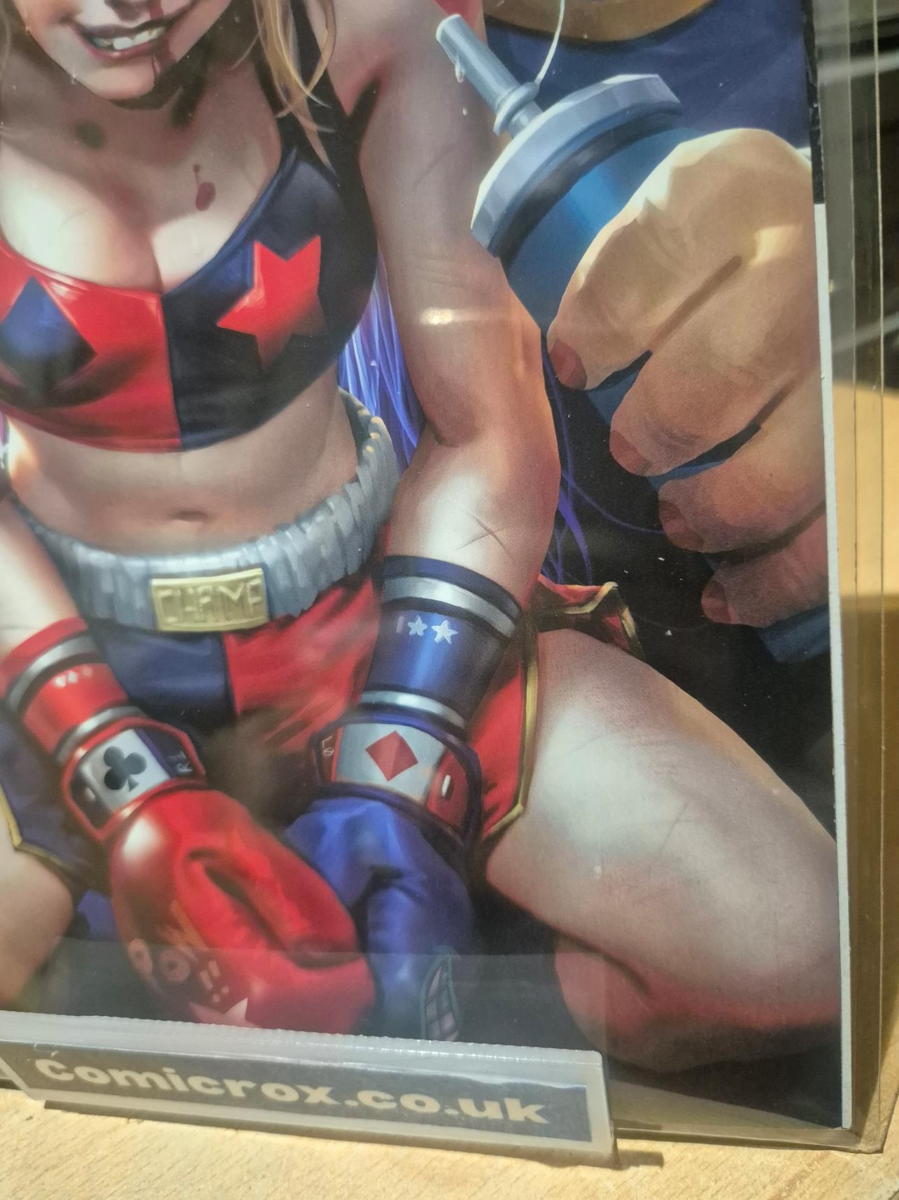 HARLEY QUINN, #15, DERRICK CHEW VARIANT, AMAZING COVER! MINT