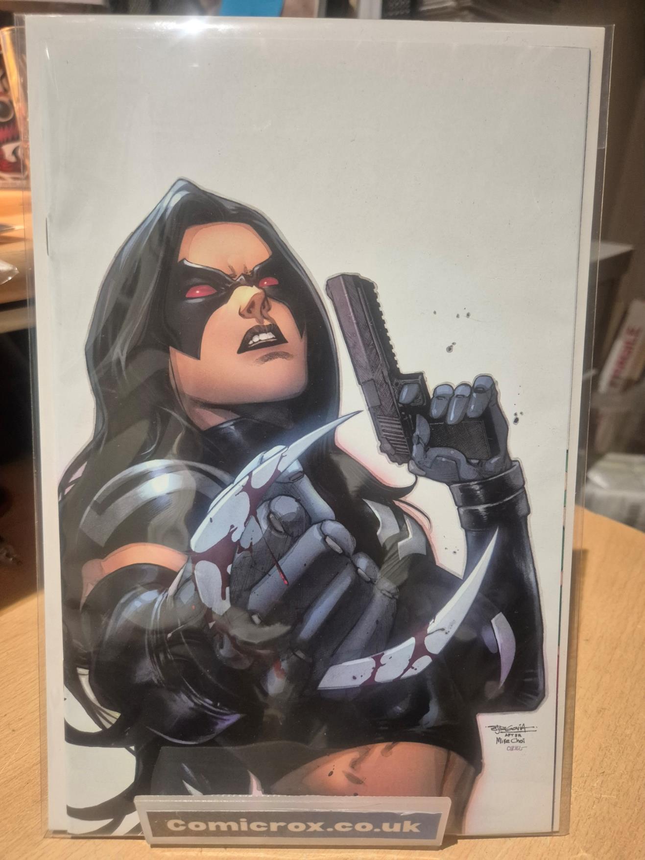 Wolverine, #39, Stephen Segovia Exclusive Virgin Variant