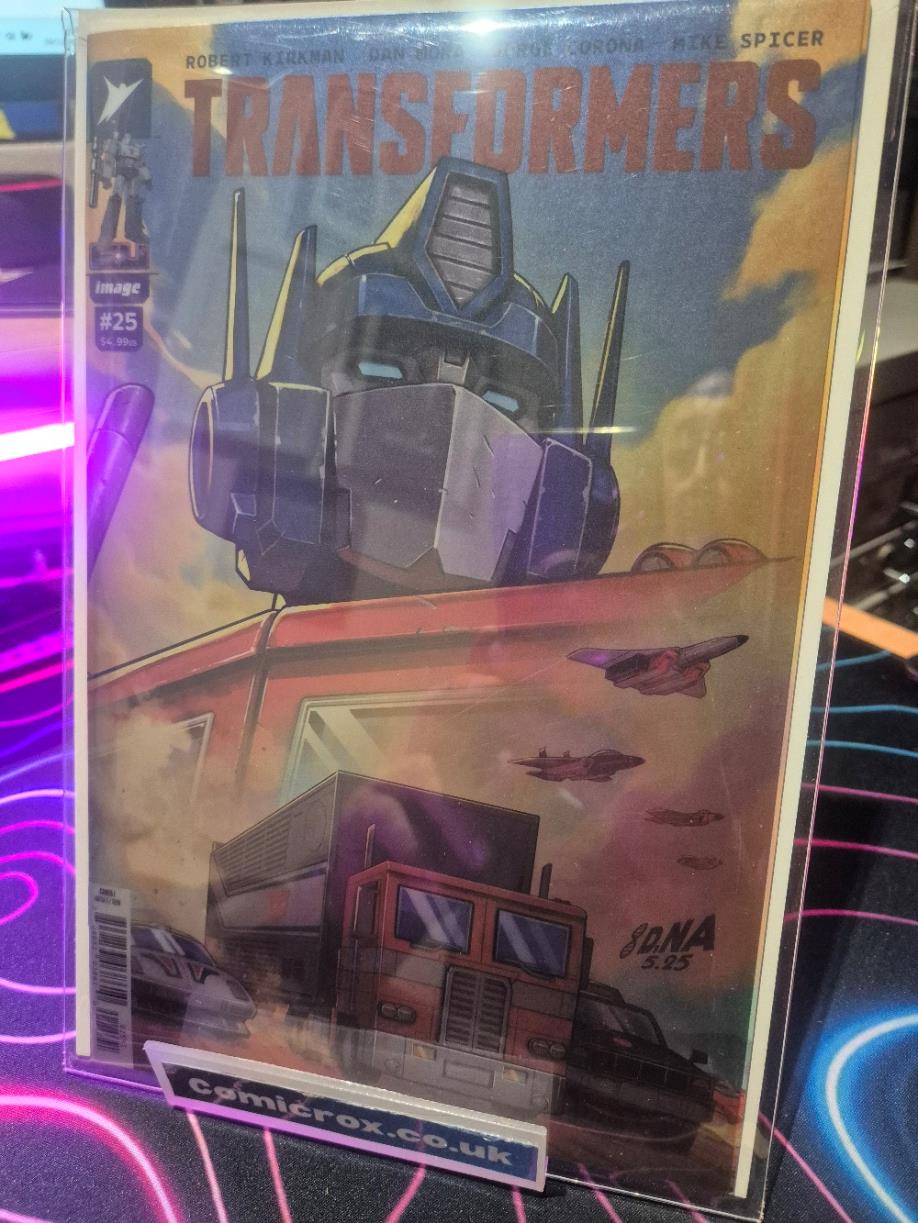 Transformers, #25, David Nakayama Foil Variant, New/Mint, Mylar Bag