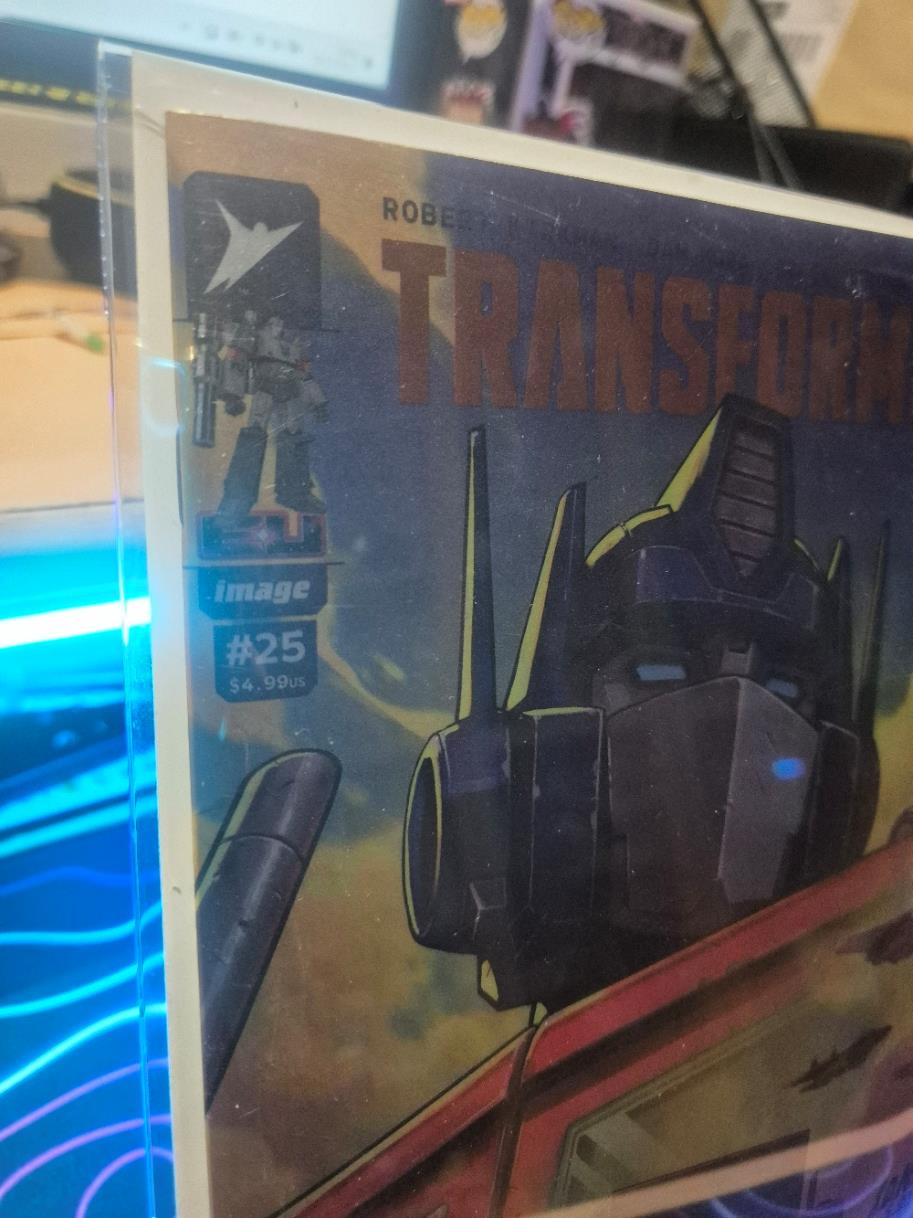 Transformers, #25, David Nakayama Foil Variant, New/Mint, Mylar Bag