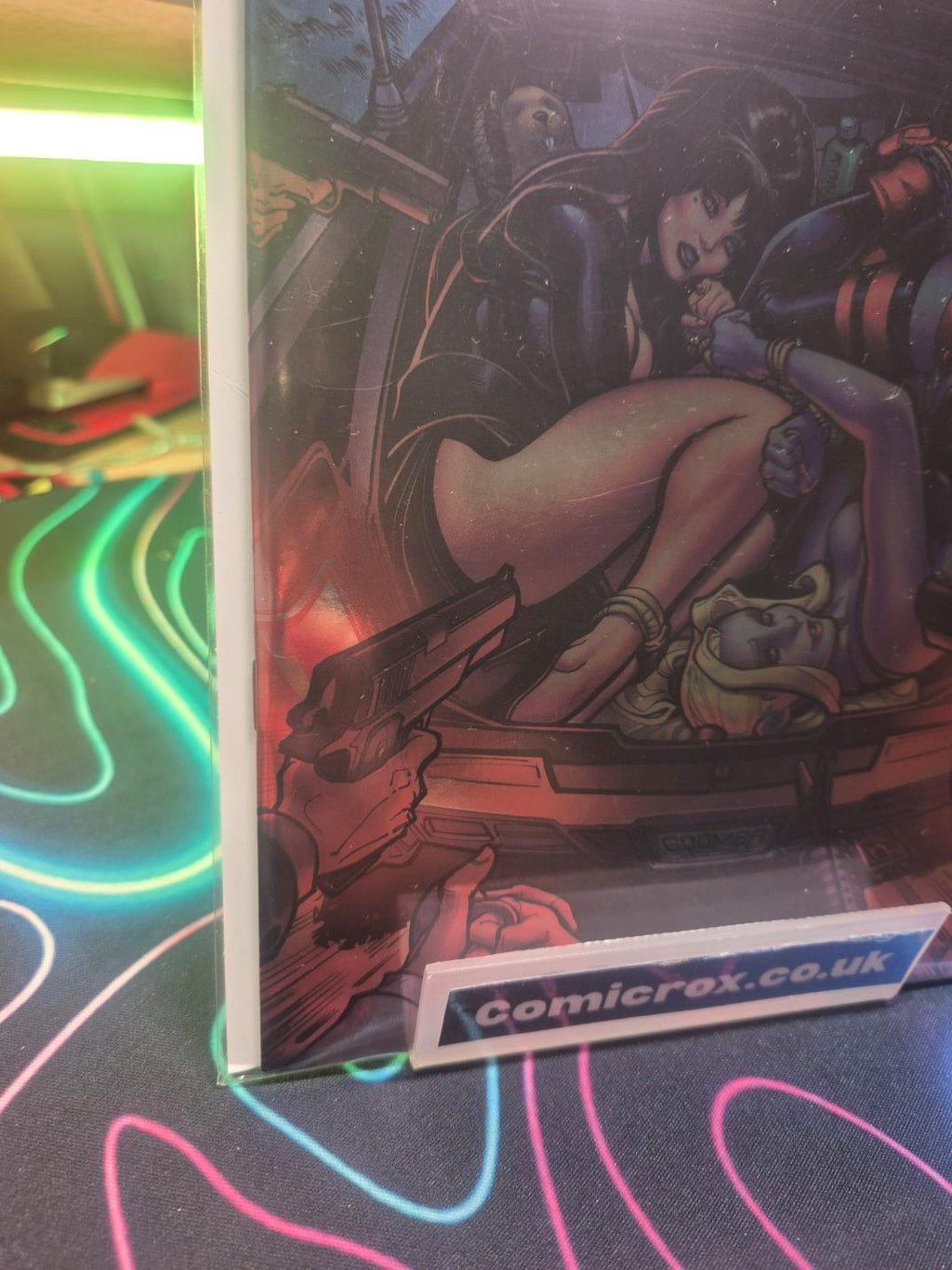 Harley Quinn X Elvira, #2, Chad Hardin Foil Variant, New/NM