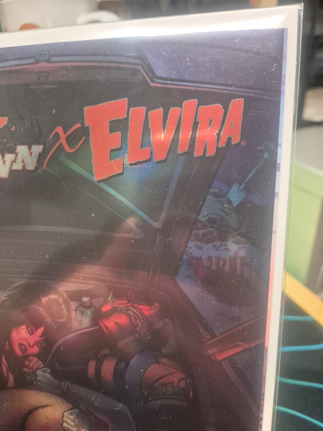 Harley Quinn X Elvira, #2, Chad Hardin Foil Variant, New/NM