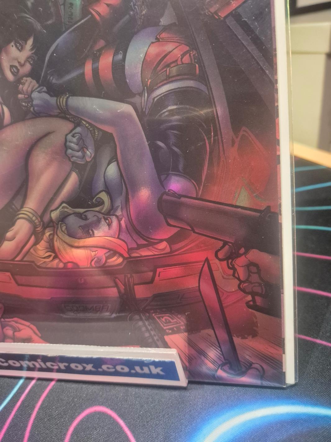 Harley Quinn X Elvira, #2, Chad Hardin Foil Variant, New/NM