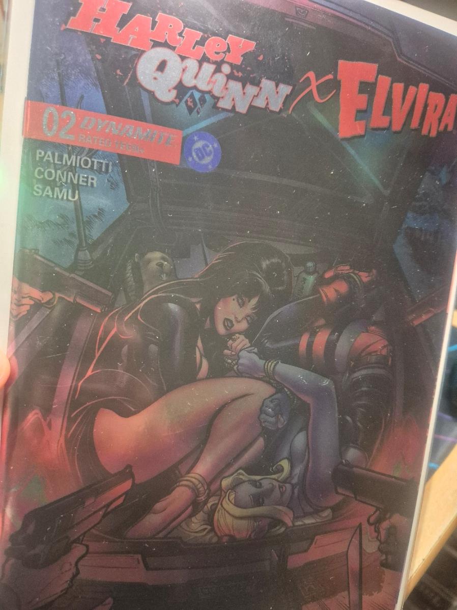 Harley Quinn X Elvira, #2, Chad Hardin Foil Variant, New/NM