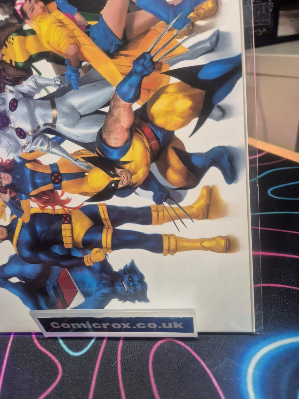 X-MEN #30, MIGUEL MERCADO EXCLUSIVE VIRGIN MEGACON VARIANT, New/NM