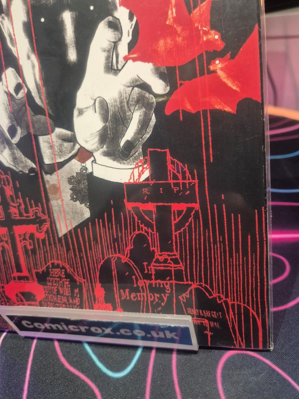 UNIVERSAL MONSTERS DRACULA BLACK & WHITE SPECIAL #1 CVR B MARK CHIARELLO VARIANT