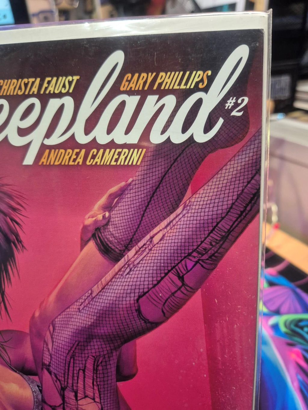 Peepland, #2, Hard Case Crime, Chris Wahl Cover. NM