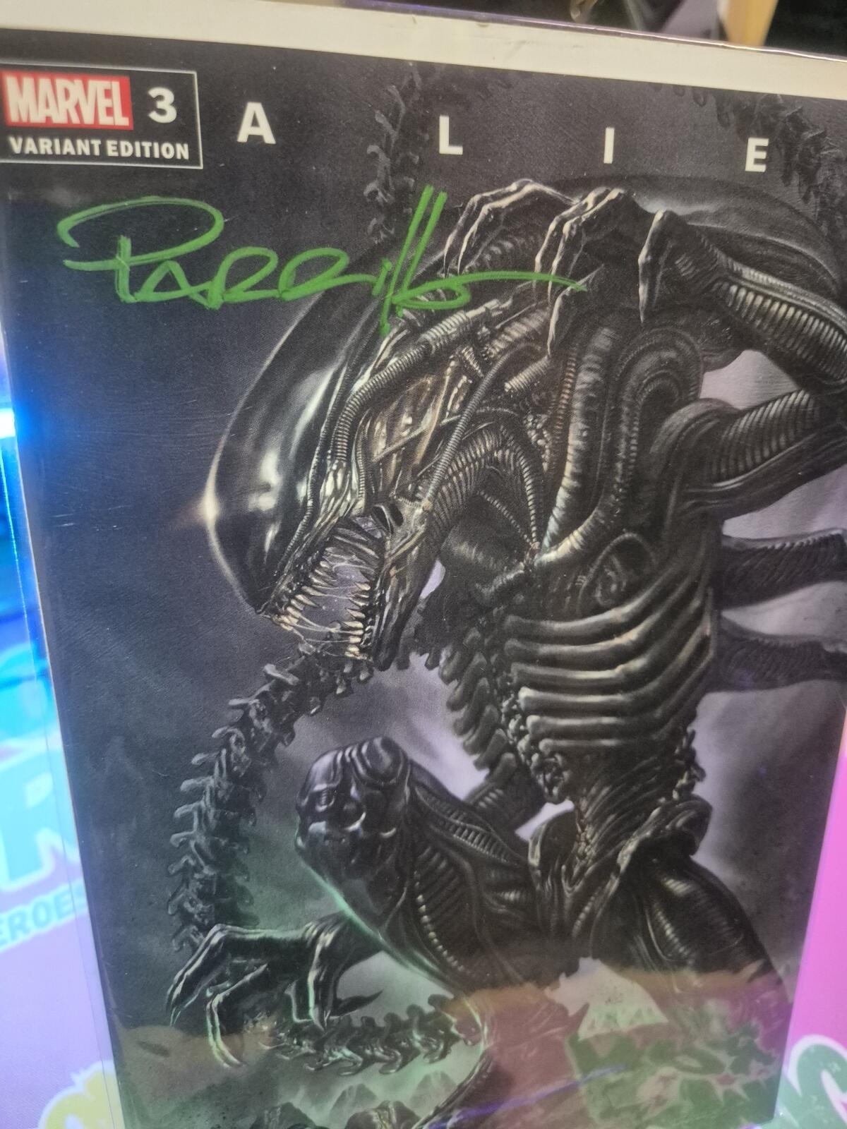Alien #3, Trade Dress, Signed by Lucio Parrillo, with COA, NM