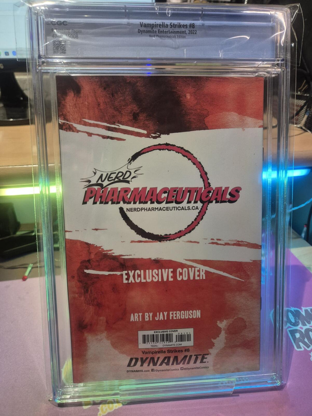 Vampirella Strikes #8, CGC 9.8 Top Pop! Jay Ferguson Virgin Cover Ltd 400