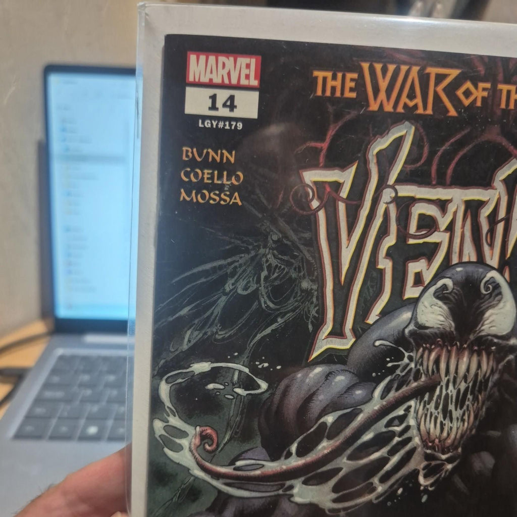 Venom, Vol. 4 #14 Regular Kyle Hotz Cover 2019  9.6 NM+