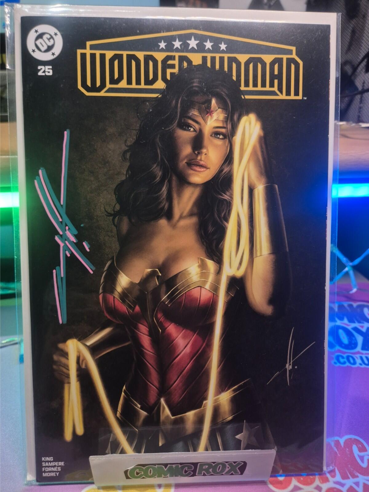 Wonder Woman #25, SIGNED BY CARLA COHEN, Ltd 3000 Copies.