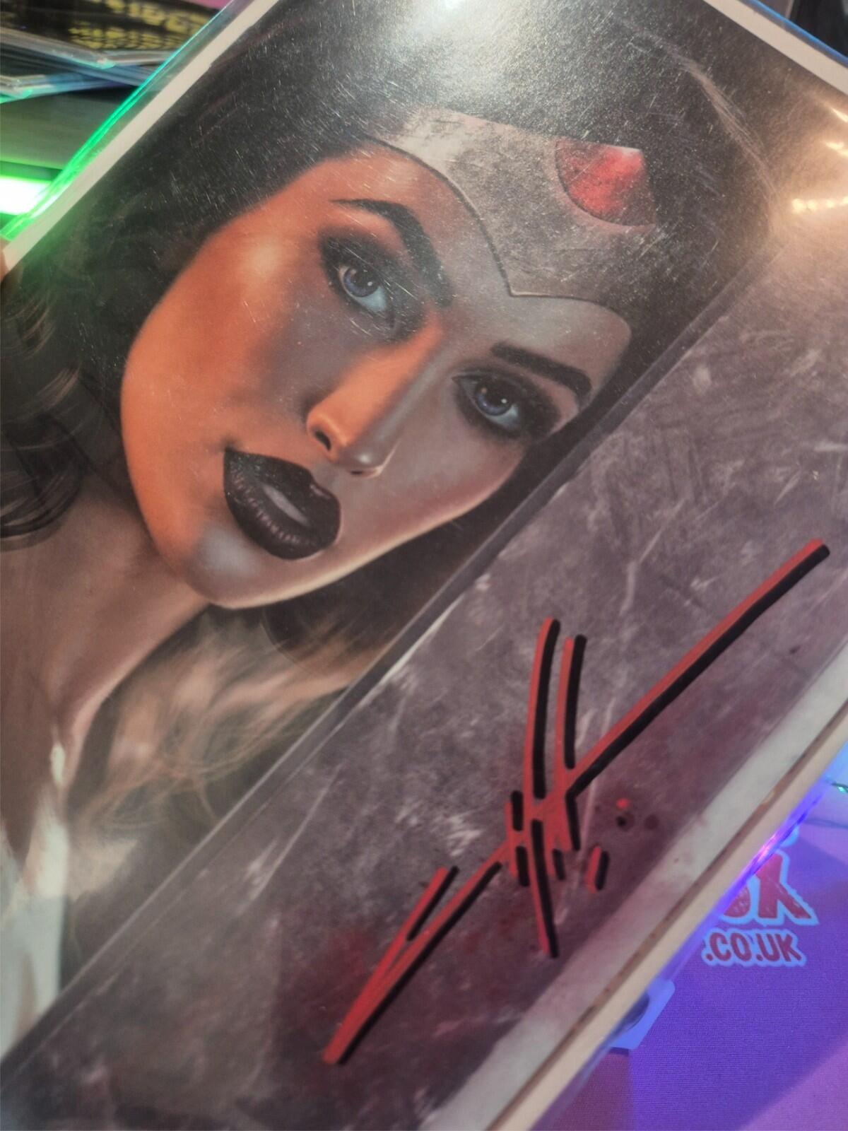 Absolute Wonder Woman #17, SIGNED by Carla Cohen with COA, Excl Virgin Ltd. 1000