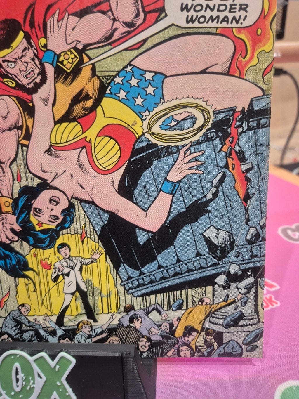 Wonder Woman #227, 1977, High Grade FN/VF