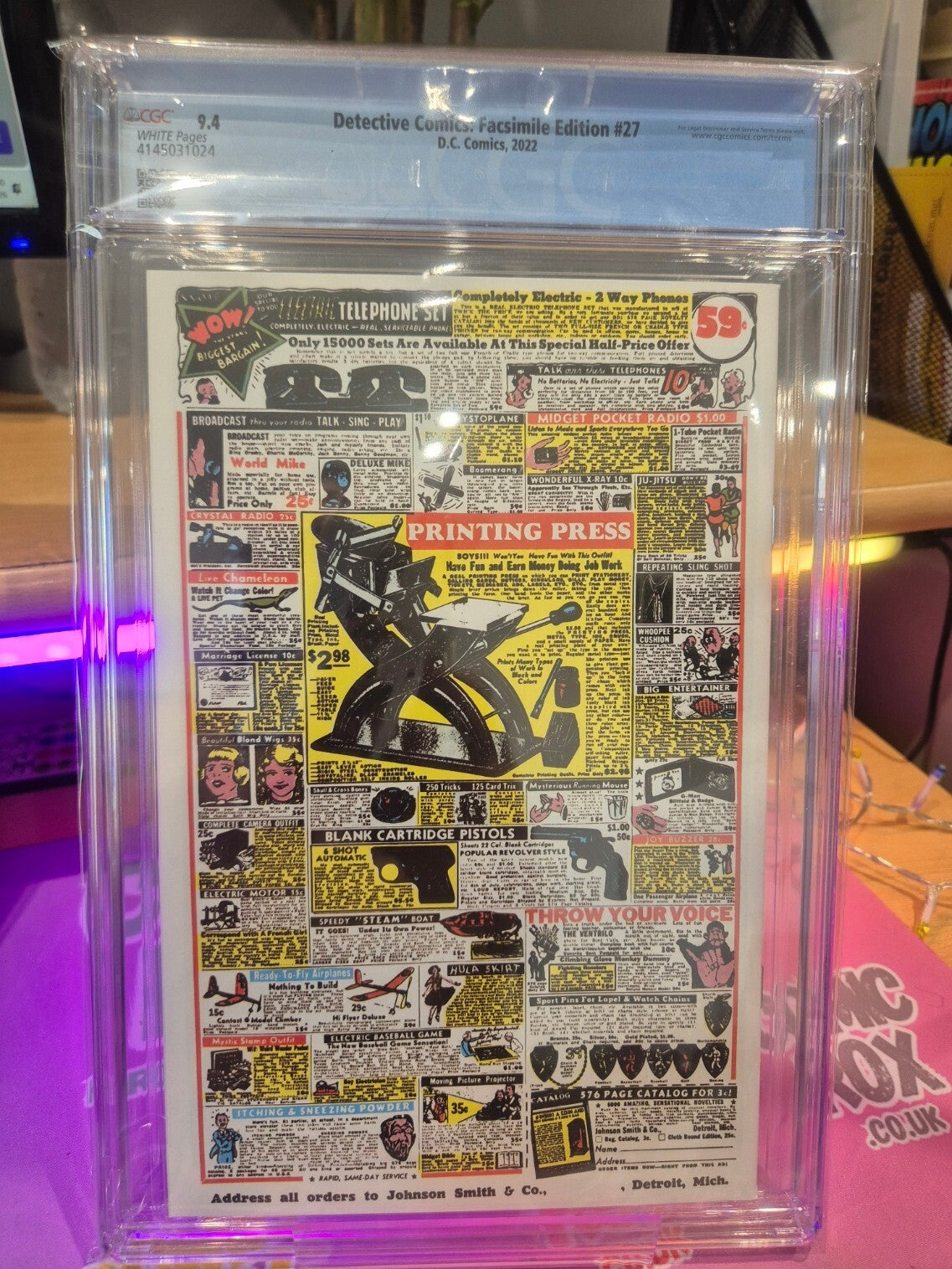 Detective Comics #27 CGC 9.4 Facsimile. 1st Batman. Bob Cane Cover