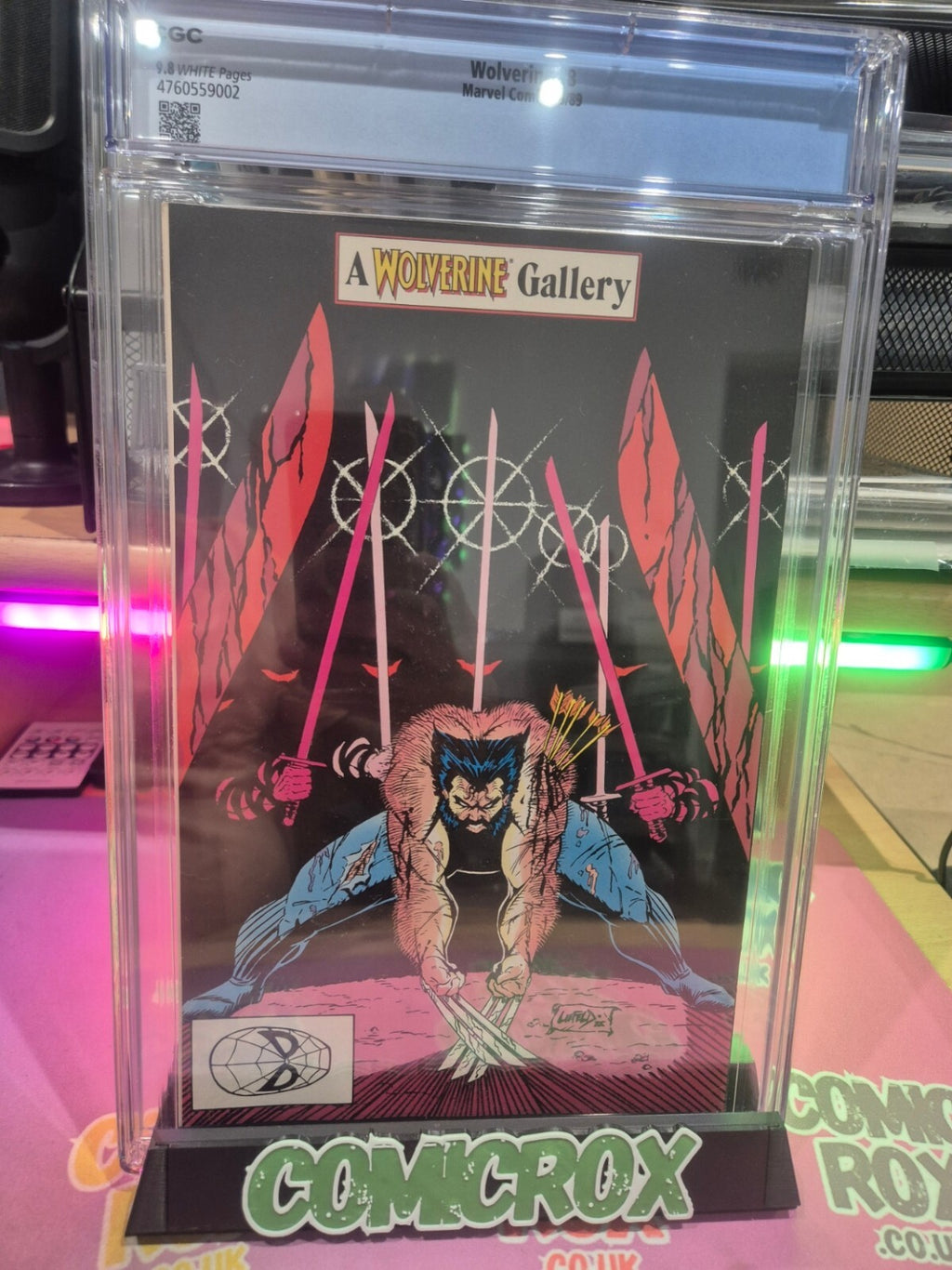 Wolverine #8, CGC 9.8, 1989, Iconic Cover Art, Hulk Appearance, Big!