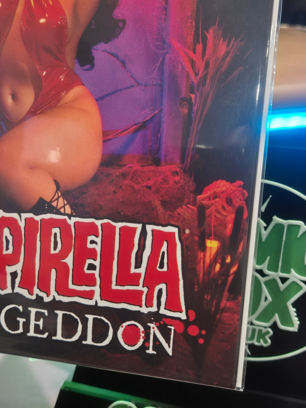 Vampirella: Armageddon #10, 2026, Cosplay Variant, NM