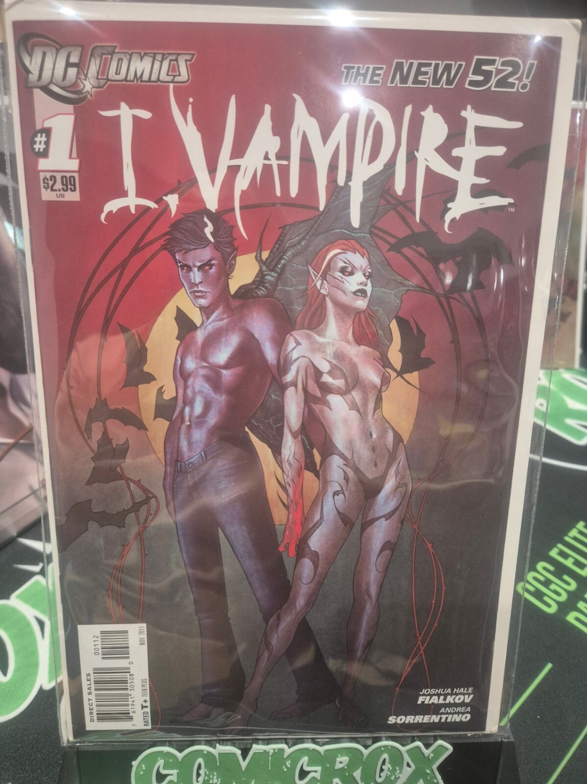 I, Vampire #1, 2011, Scarce Red Second Print, New 52, NM 9.4