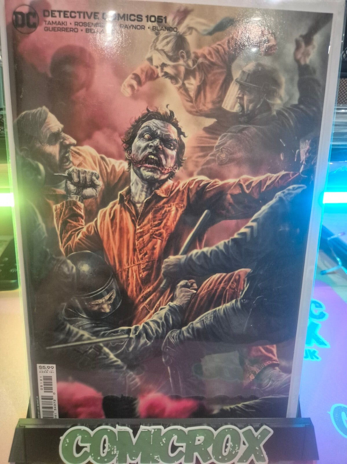 Detective Comics #1051, 2022, Lee Bermejo Arkham Riot Card Stock Variant, Mint