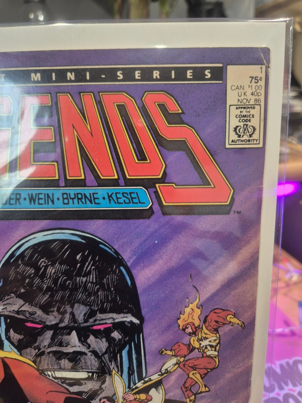 Legends #1, 1986, Key Issue, VF-