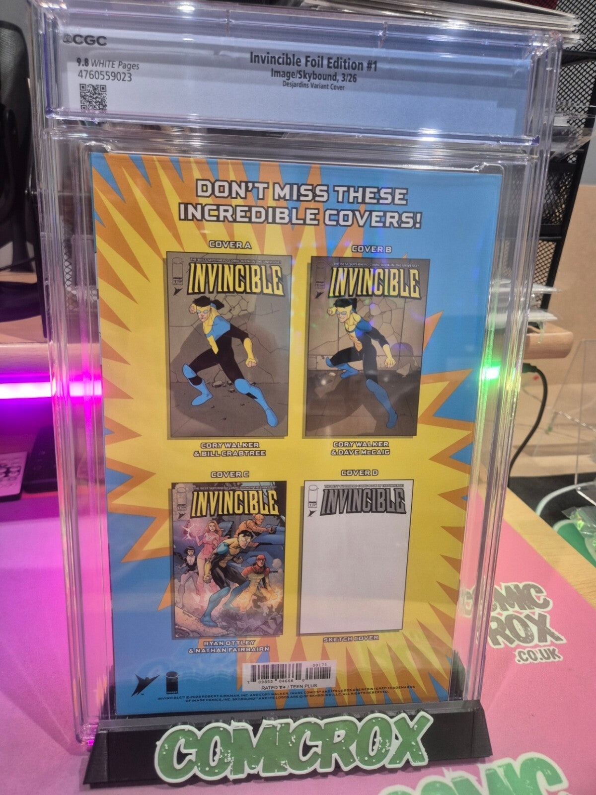 Invincible #1, CGC 9.8, Johnny Desjardins MegaCon Exclusive Ltd. 1500