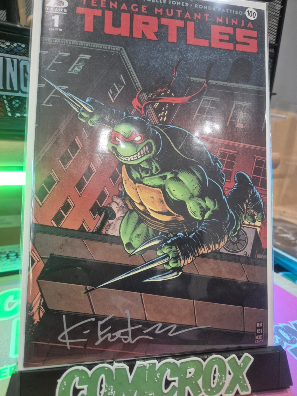 Teenage Mutant Ninja Turtles #1, V Rare 1:50 Incentive Cover Signed by Eastman