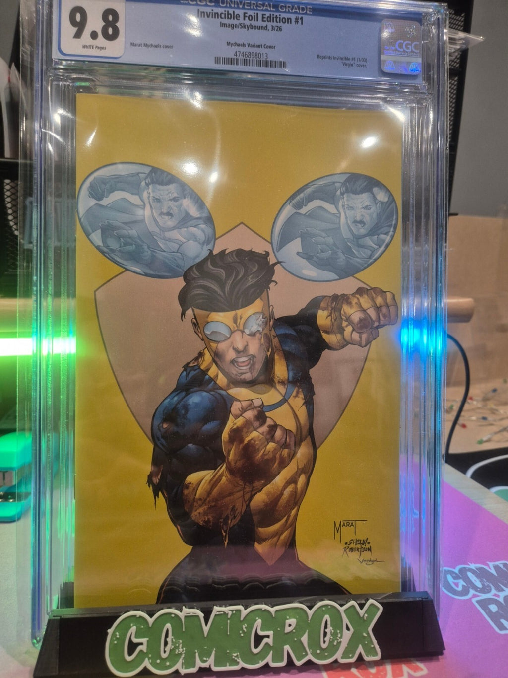 Invincible #1, CGC 9.8, Marat Mychaels Exclusive Reprint Ltd. 1500