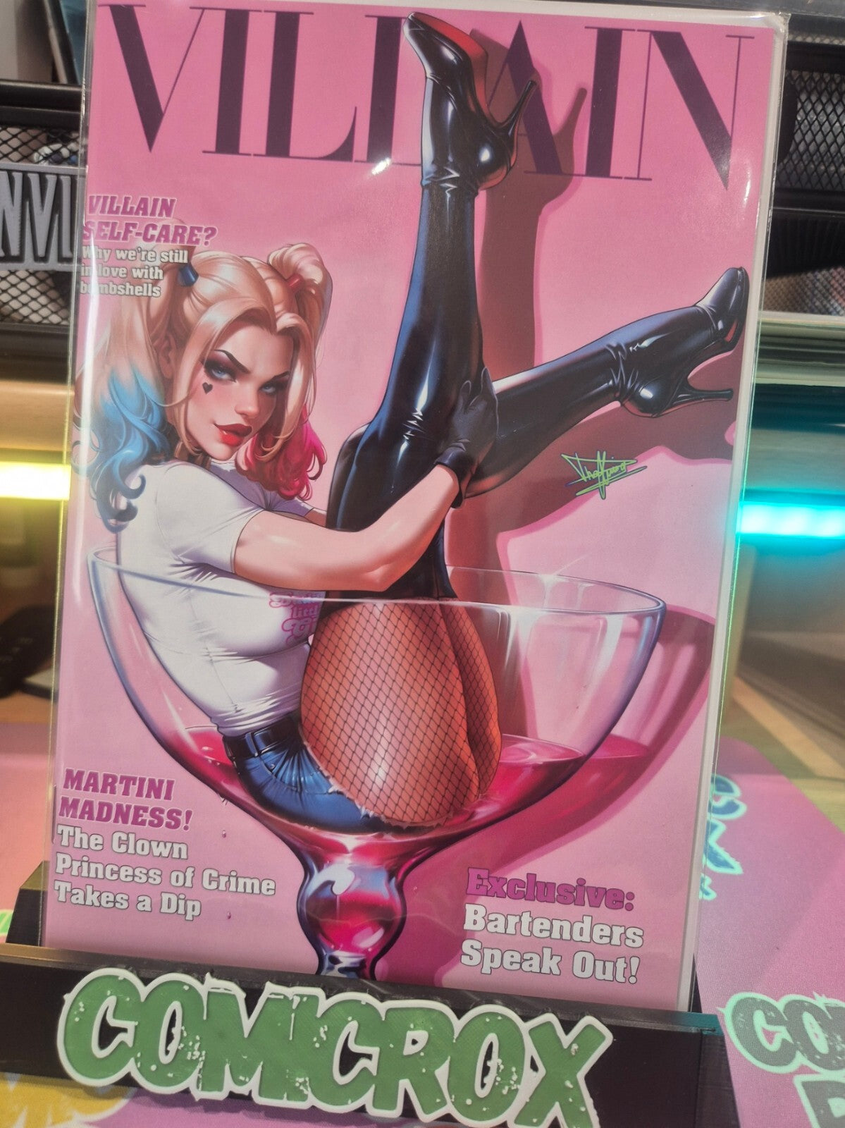 Harley Quinn 'Villain' Magazine Variant, Artist Alley Sketchbook, Mint