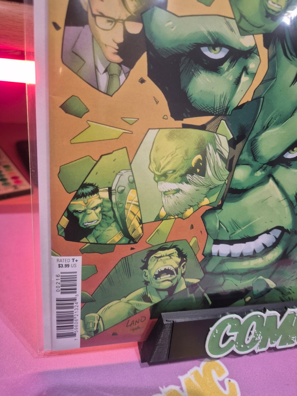 Battleworld #2, Rare Greg Land 1:25 Incentive Variant, NM+