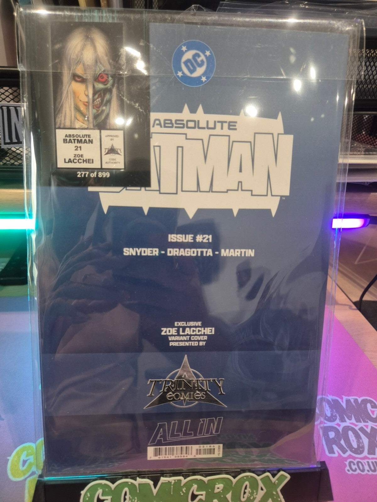Absolute Batman #21, Ultra Rare Zoe Lacchei Virgin, Ltd 899 with COA #277